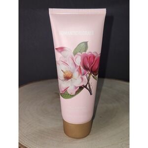 Romantic Florals Moisturizing Body Lotion 3.4 Oz/120 ml Relaxing Shower Gel